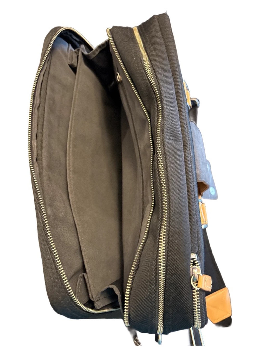 Venque Hamptons Briefcase - Picture 6 of 12